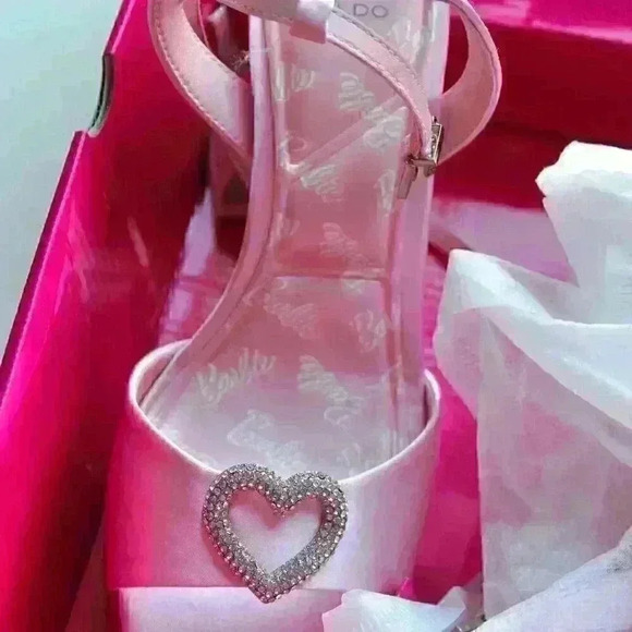 Aldo Barbie Platform with Box size 8 - Picture 3 of 5